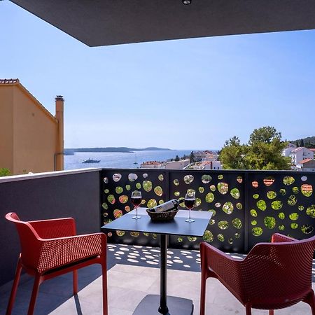 Sun&Lux Resort - Hvar Хвар Экстерьер фото