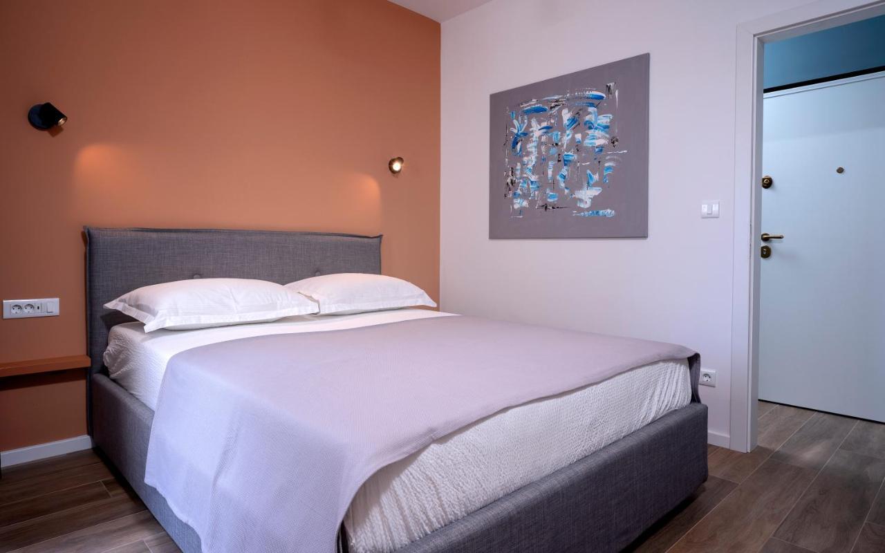 Sun&Lux Resort - Hvar Хвар Экстерьер фото